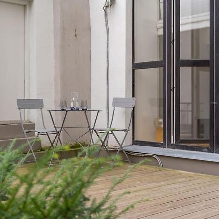Appartamento Designer Loft In The City Center Riga Esterno foto