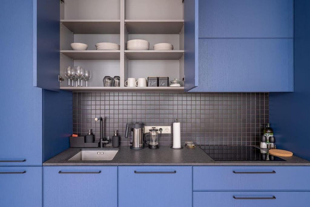 Appartamento Designer Loft In The City Center Riga Esterno foto